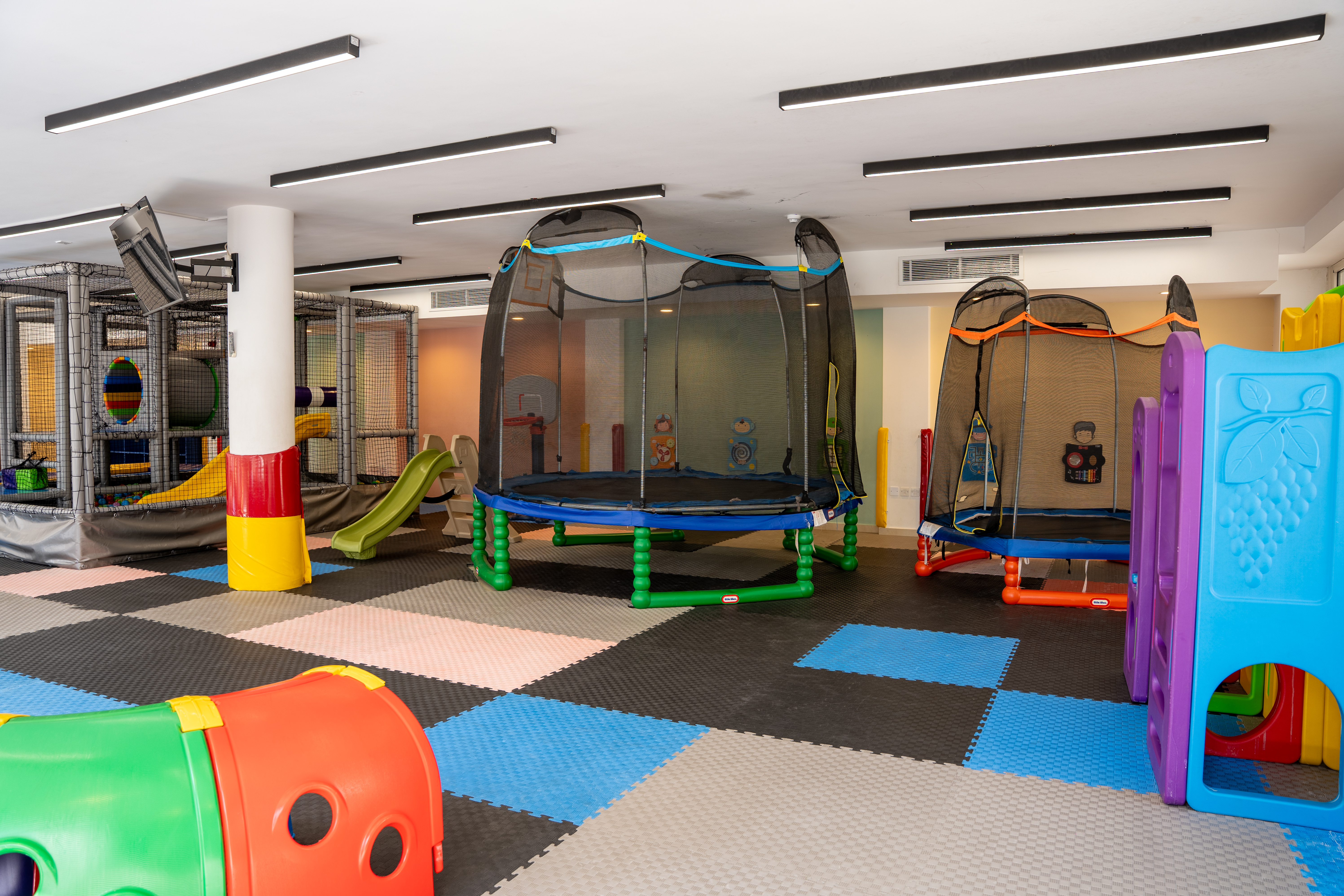 Indoor Children’s Hall photo 2